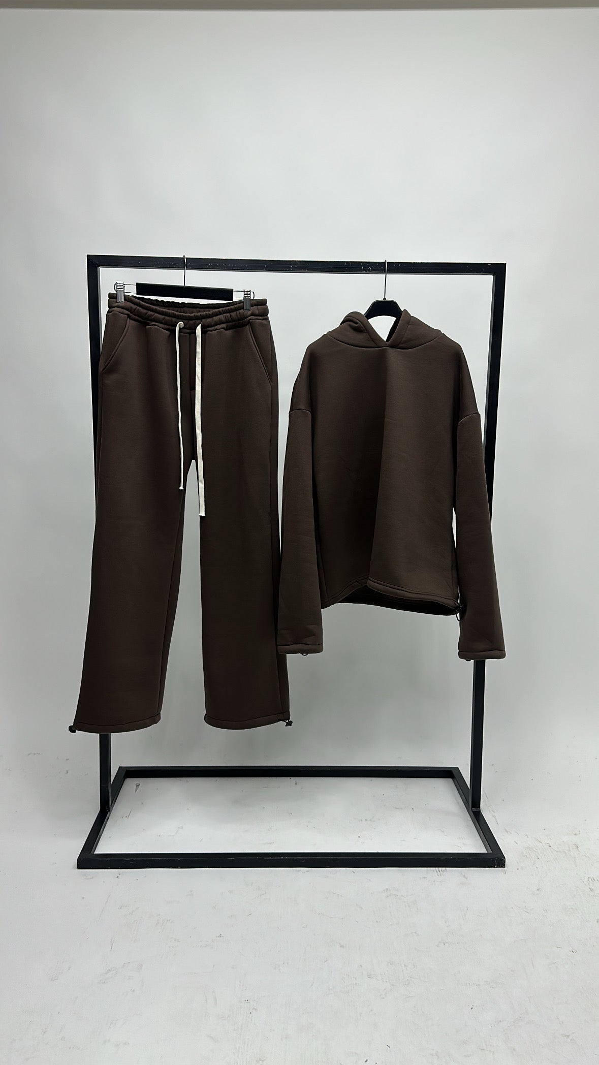 TRACKSUIT BROWN
